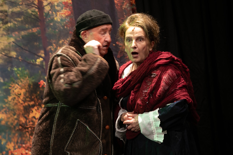 2024_Schneeweißchen.und.Rosenrot  (3).jpg